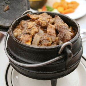 3 Di-CanaCana No. 3 Cast Iron Potjie Pot 7.8 Liter